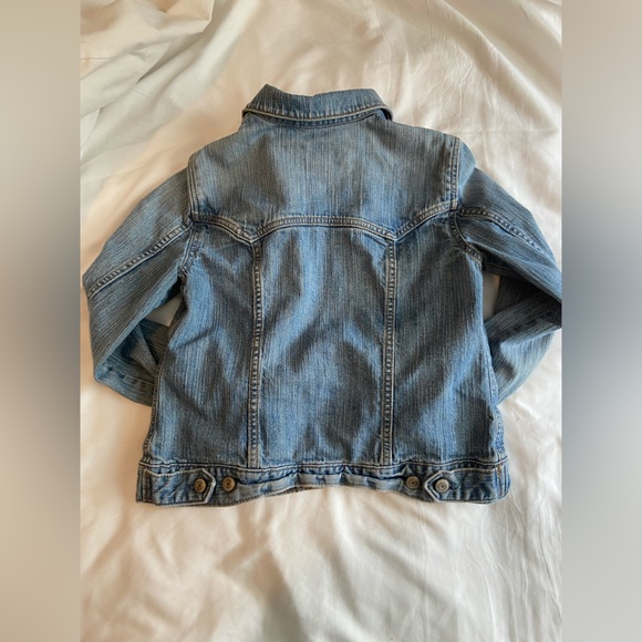 GAP JEAN JACKET 🦋 - Picture 4 of 8